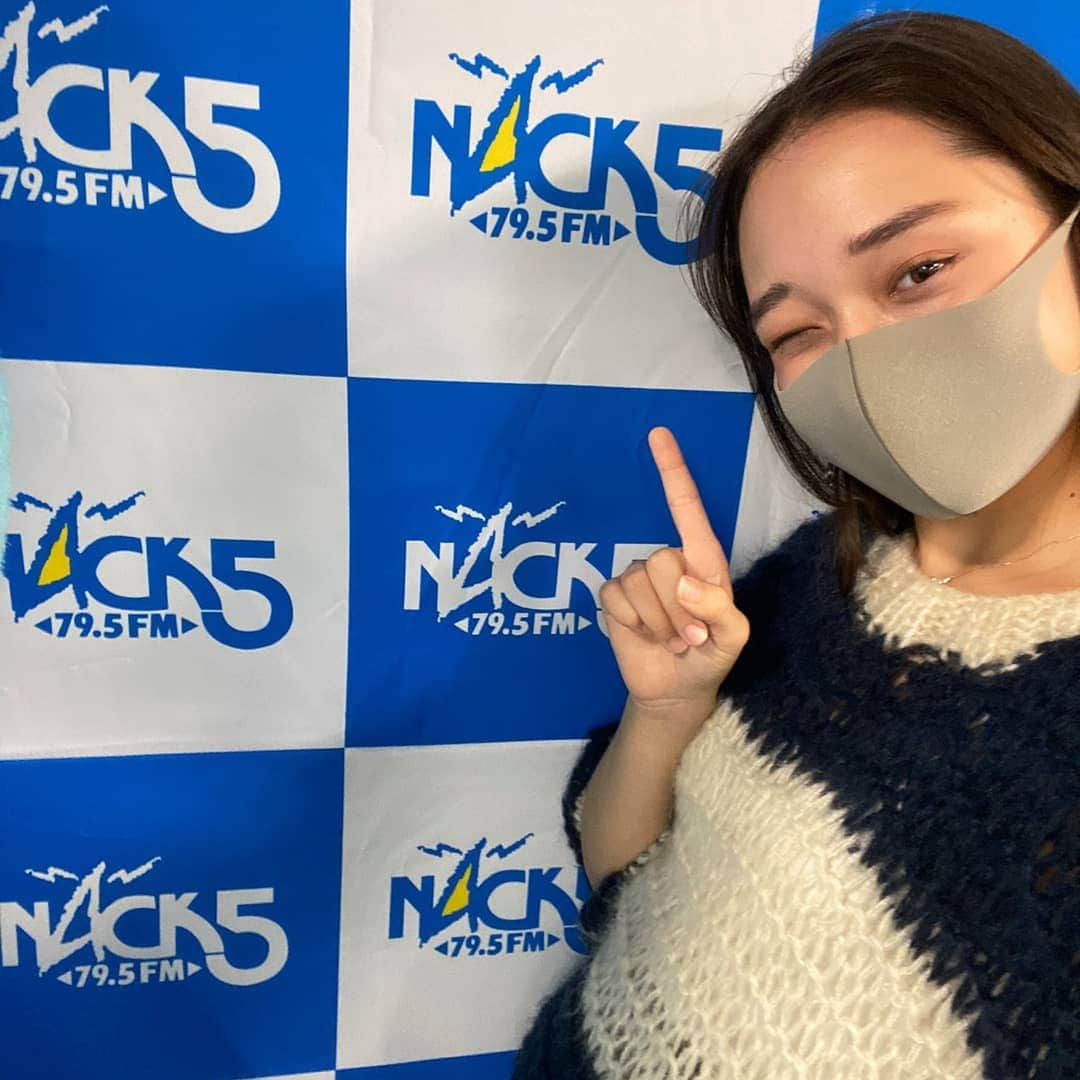 白本彩奈さんのインスタグラム写真 - (白本彩奈Instagram)「こんばんは ❤️  皆さま！本日18:00〜はNACK5「マジカルスノーランド」が始まりますよー！ 初のラジオパーソナリティー、わくわくしています^ ^   もう少し、お待ち下さい💡  #msl795 #NACK5」10月4日 9時53分 - ayanashiramoto_official