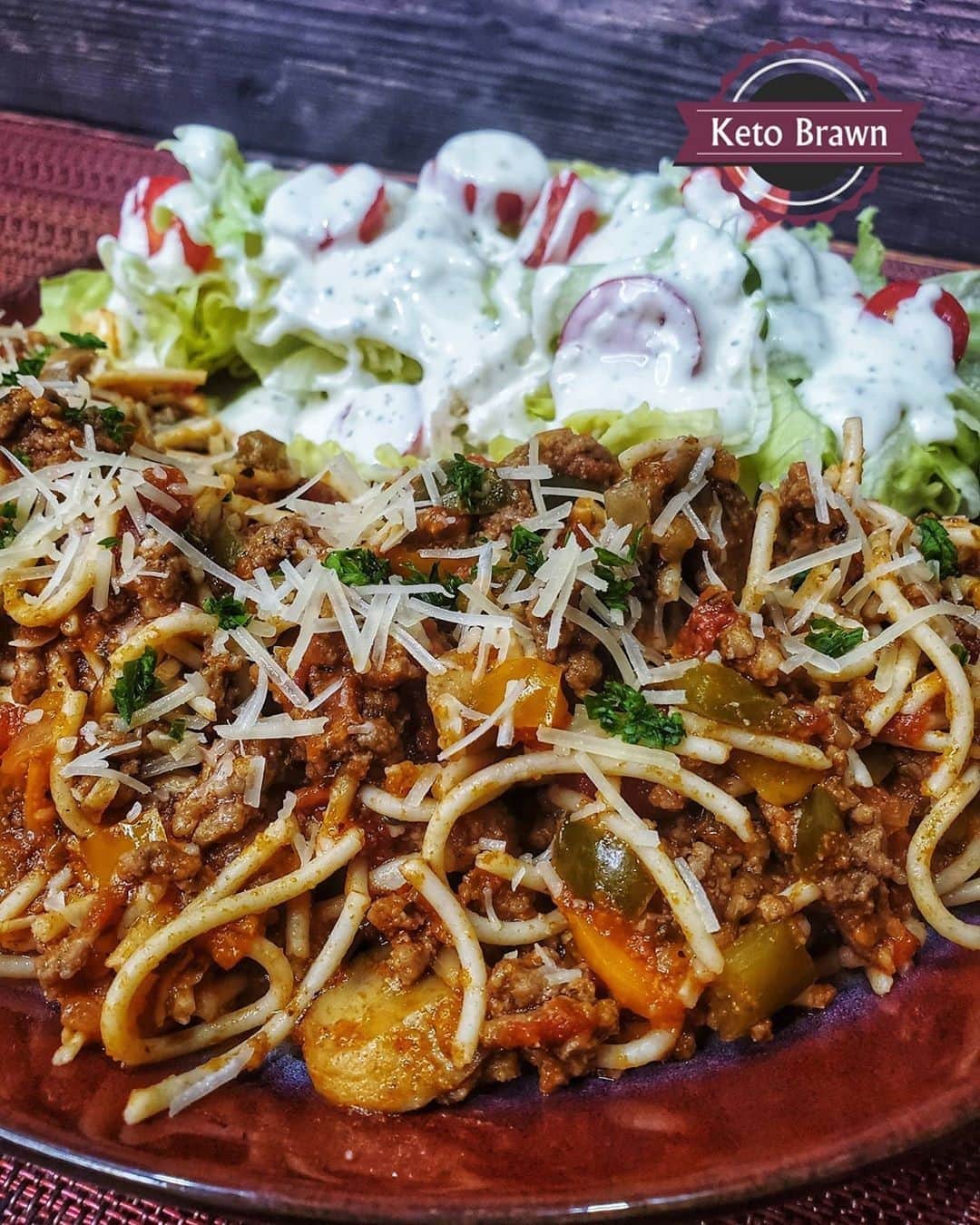 Flavorgod Seasoningsさんのインスタグラム写真 - (Flavorgod SeasoningsInstagram)「Flavor God Seasoned Keto Spaghetti!! By Customer: @ketobrawn you guys rock!! They used FlavorGod Italian Zest and Garlic Lovers seasonings⁠ -⁠ KETO friendly flavors available here ⬇️⁠ Click link in the bio -> @flavorgod⁠ www.flavorgod.com⁠ -⁠ 1 pkg @greatlowcarb spaghetti noodles ⠀⁠ 1lb hamburger⠀⁠ 1lb ground Italian sausage ⠀⁠ 1/2 ea... green and orange bell pepper chopped⠀⁠ 1 med onion chopped⠀⁠ 1 pkg fresh shrooms⠀⁠ 1 heaping tbsp of minced garlic ⠀⁠ 1 can of diced tomatoes with the liquid⠀⁠ ⠀⁠ Use these to your taste:⠀⁠ @flavorgod Garlic Lovers and Italian Zest seasonings⠀⁠ 1 tsp ea. Dried basil and oregano ⠀⁠ Salt and pepper⠀⁠ We used 2 tbsps of the Italian Zest ⠀⁠ And 1 1/2 tbsp of Garlic Lovers⠀⁠ ⠀⁠ 1) Add a quarter size of olive oil and add the minced garlic, just for a couple minutes in the pan you choose to make your sauce in. We used a deep skillet.⠀⁠ 2) Chop the veggies. ⠀⁠ 3) After the meat is browned, throw into a colander to drain. Add your veggies to that pan and cook for about 4 minutes, mixing a few times. ⠀⁠ 4) Add the meat back to the veggies, mix , add the Raos sauce, diced tomatoes and seasonings , mix together. Let simmer for about an hour uncovered on low. Turn off heat and let sit til the pasta is done.⠀⁠ 5) Start boiling the pasta water. When it's rolling add the spaghetti noodles and boil for 20 minutes. ⠀⁠ Plate it up and enjoy Brawnies!!! We used grated parmesan and fresh minced basil on top 😋😋 Happy weekend y'all ❤❤❤⠀⁠ -⁠ Flavor God Seasonings are:⁠ ✅ZERO CALORIES PER SERVING⁠ ✅MADE FRESH⁠ ✅MADE LOCALLY IN US⁠ ✅FREE GIFTS AT CHECKOUT⁠ ✅GLUTEN FREE⁠ ✅#PALEO & #KETO FRIENDLY⁠ -⁠ #food #foodie #flavorgod #seasonings #glutenfree #mealprep #seasonings #breakfast #lunch #dinner #yummy #delicious #foodporn」10月4日 10時01分 - flavorgod