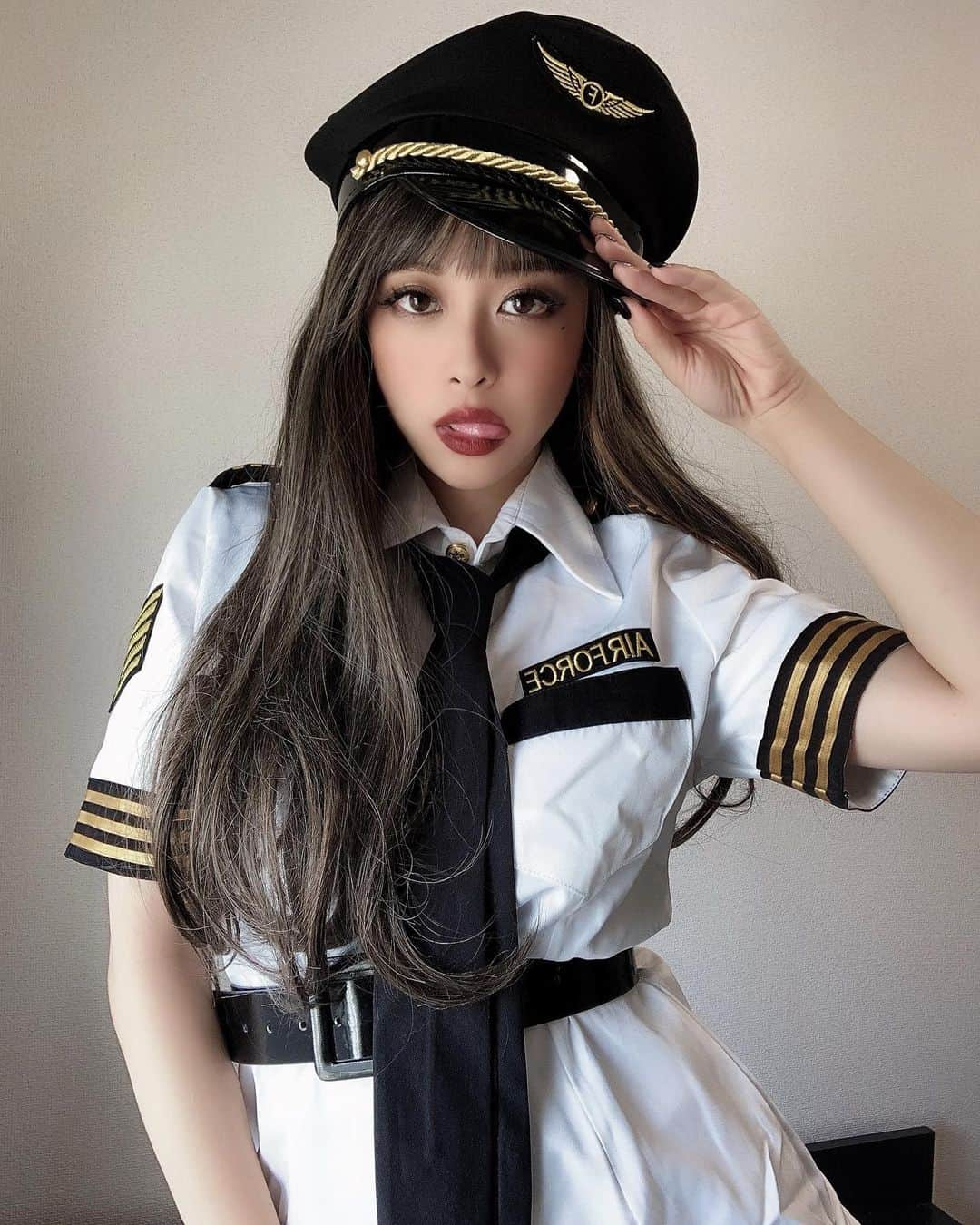 JESSY.Uのインスタグラム：「🖤🖤🖤🖤  #Halloween #コスプレ #Airforce」