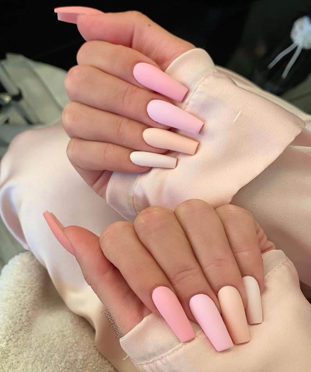 Public Desireさんのインスタグラム写真 - (Public DesireInstagram)「Comment what nails 𝙖𝙧𝙚 𝙢𝙤𝙧𝙚 𝙮𝙤𝙪 👀 𝟭, 𝟮 𝗢𝗥 𝟯 &&we might just slide into your DM's and 𝙜𝙞𝙛𝙩 𝙮𝙤𝙪 𝙖 𝙥𝙖𝙞𝙧 𝙤𝙛 𝙝𝙚𝙚𝙡𝙨 👀😍🔥😱 . www.publicdesire.com #quote #qotd #pdbae #trend #inspo #holiday @chaunlegend」10月4日 21時01分 - publicdesire