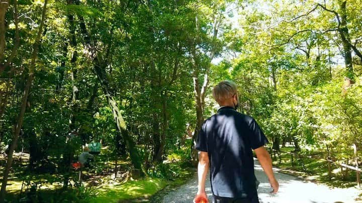 山川就史のインスタグラム：「I went to "Akishino temple" in Nara. It was so beautiful there😌  #ig_japan #japanlife #tokyolife #instajapan #jj #picoftheday #tbt #love #japan #tokyo #swag #instagood  #tflers #beautiful #funjaran #nara #temple」