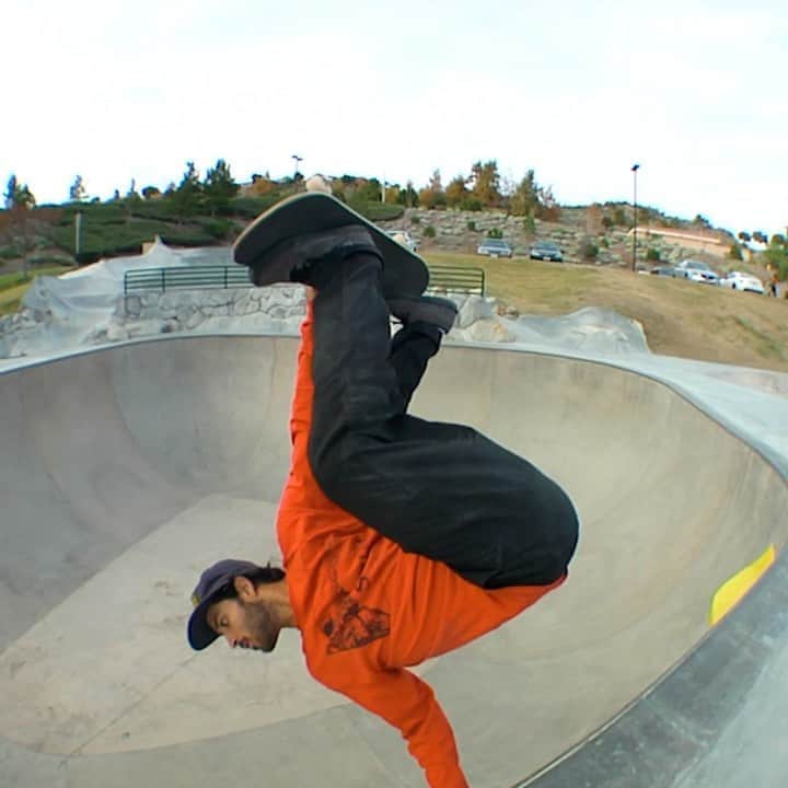 スラッシャーのインスタグラム：「🗣🗣🗣 @_pedrodelfino at Lake Elsinore with the HOMIES 🤝 Filmed by @bonelesszine」