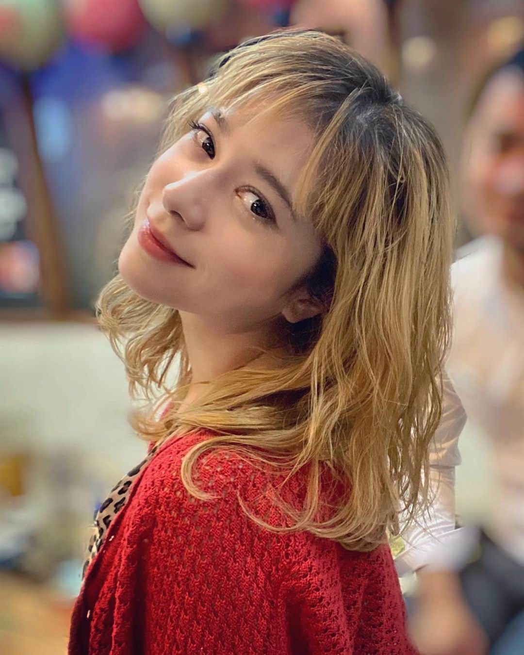 のインスタグラム：「新宿御苑前のP＆Mヒーリング研究室　@pam_labo でヘッドスパを受けてきましたー❗️  肩や首もほぐしてもらってスッキリ😇✨  ちょうど良い強さで気持ち良かった💕パソコンやスマホで疲れ気味な人、不眠症の人、男性にもおすすめします‼️🚹　ヘッドスパ以外に腸セラピーもあるよ💁🏼‍♀️  "ジェニファーのインスタ見た"で１５分延長サービスしてくれるそうです❣️先着3名までなので気になる方はお早めに🥺  #ヘッドスパ　#マッサージ　#ヘッドマッサージ　#腸セラピー　#腸活ダイエット #腸内環境改善 #腸もみ #小顔矯正 #小顔マッサージ #小顔 #リフトアップ #新宿御苑前　#massage #シワ対策 #小顔効果 #美容 #皮膚科 #スキンケア #美容皮膚科 #肌ケア #美肌ケア #美容好き #美容オタク #美容女子  #美活 #ツヤ肌 #美容好きな人と繋がりたい 　#pr #woomy #ウーミーpr」