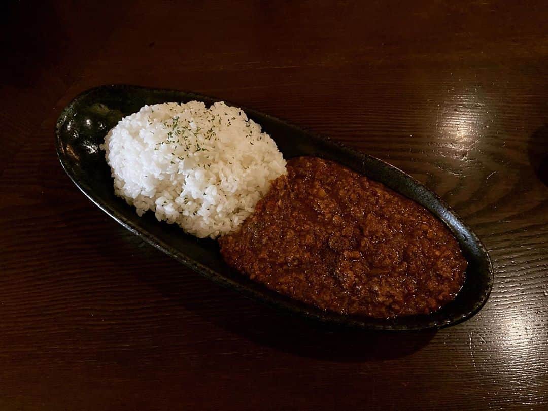 azumiのインスタグラム：「久々のZAZA 美味しかった〜😭 #あずカレー #三茶カリーzaza  #カレー食べ終わる前にまたカレー食べたくなる」