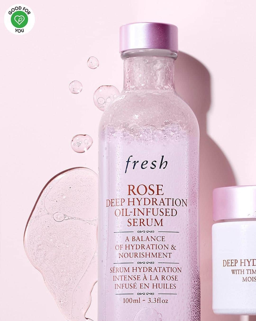 セフォラさんのインスタグラム写真 - (セフォラInstagram)「Connaissez-vous le sérum hydratation intense à la Rose de @freshbeauty ? 🌹 90% d'ingrédients d'origine naturelle pour une peau fraîche et repulpée en un passage 💗  #SEPHORAGOODFOR YOU #SephoraFrance #FreshBeauty」10月4日 15時00分 - sephorafrance