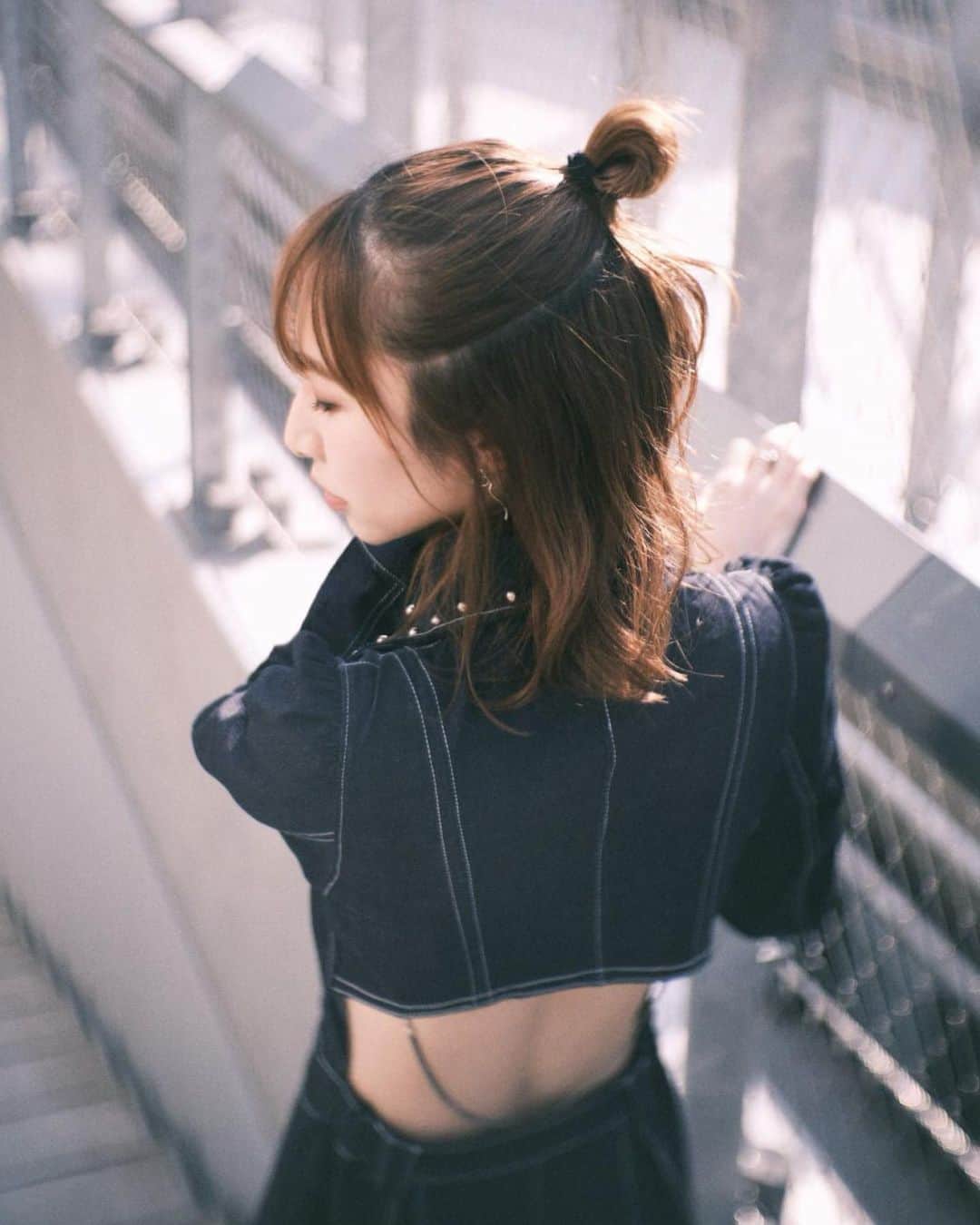 のインスタグラム：「. さあや氏の新しいブランド @miss_me_by_chaling  ほんとに可愛いすぎる。。。 桃子のどタイプのデザインすぎる。。 さぁちゃんの素敵さがお洋服にも現れてるね🥰  photo by @heron214」