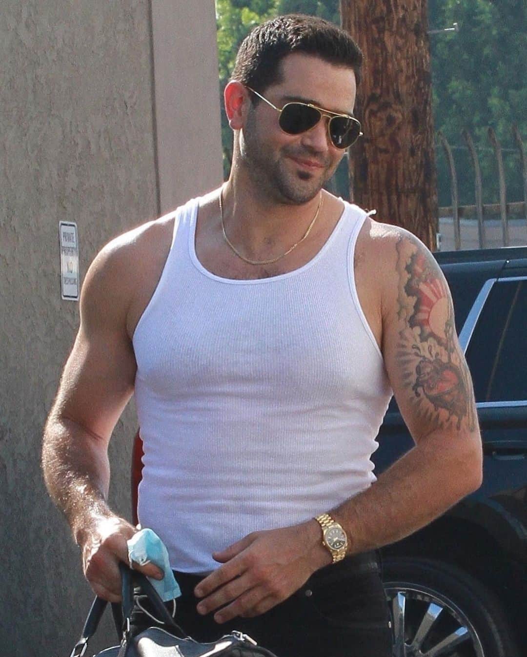 Just Jaredさんのインスタグラム写真 - (Just JaredInstagram)「@realjessemetcalfe looks buff arriving at rehearsals for Dancing with the Stars! #JesseMetcalfe Photos: Backgrid」10月4日 15時35分 - justjared