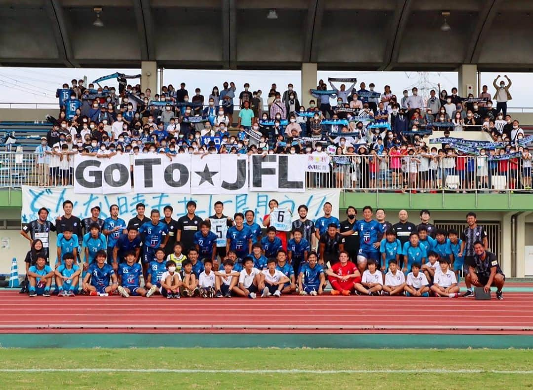 永井建成のインスタグラム：「昨日リーグ優勝しました🏆 沢山の応援ありがとうございました！ Go To ⭐︎ JFL 皆さんお疲れ様でした！ ・ ・ #リーグ優勝 #応援ありがとうございました #いい写真 #サポーターの皆さん #95年組 #元いわきfc #イケメン#えの君#天才 #野沢拓也 さんと #パシャリ📷✨ #関西リーグ1部 #優勝 #JFL #昇格 #目指して頑張ろう  #まだ通過点 #気を引き締めていこう#枚方 #fcティアモ枚方」