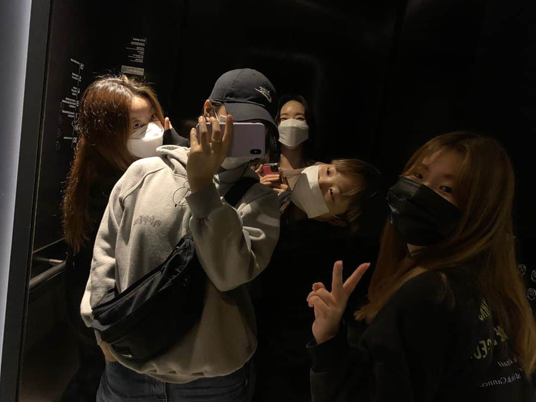 ウォン・ジナのインスタグラム：「송아팀🧡」