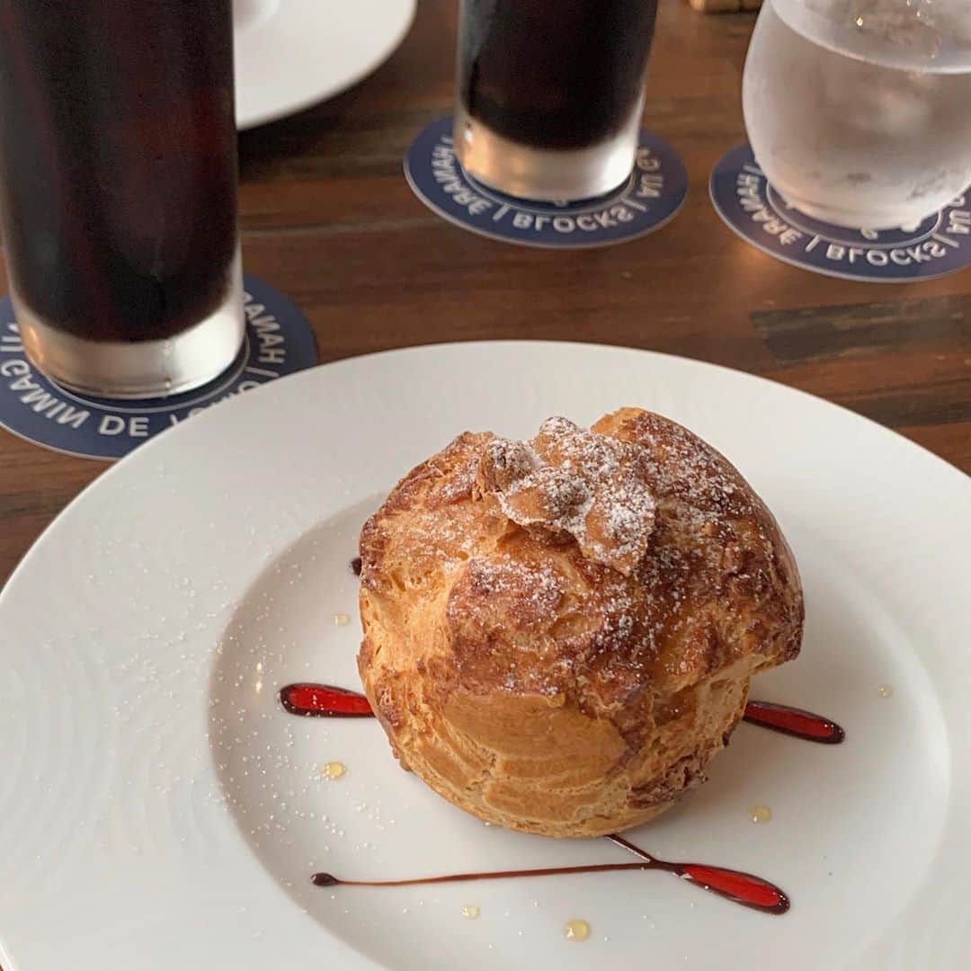 木村なつみのインスタグラム：「らーめん食べてケーキ二個食べちゃいました。🍰食欲の秋上等！ リップ持つの忘れちゃってうっすい。」
