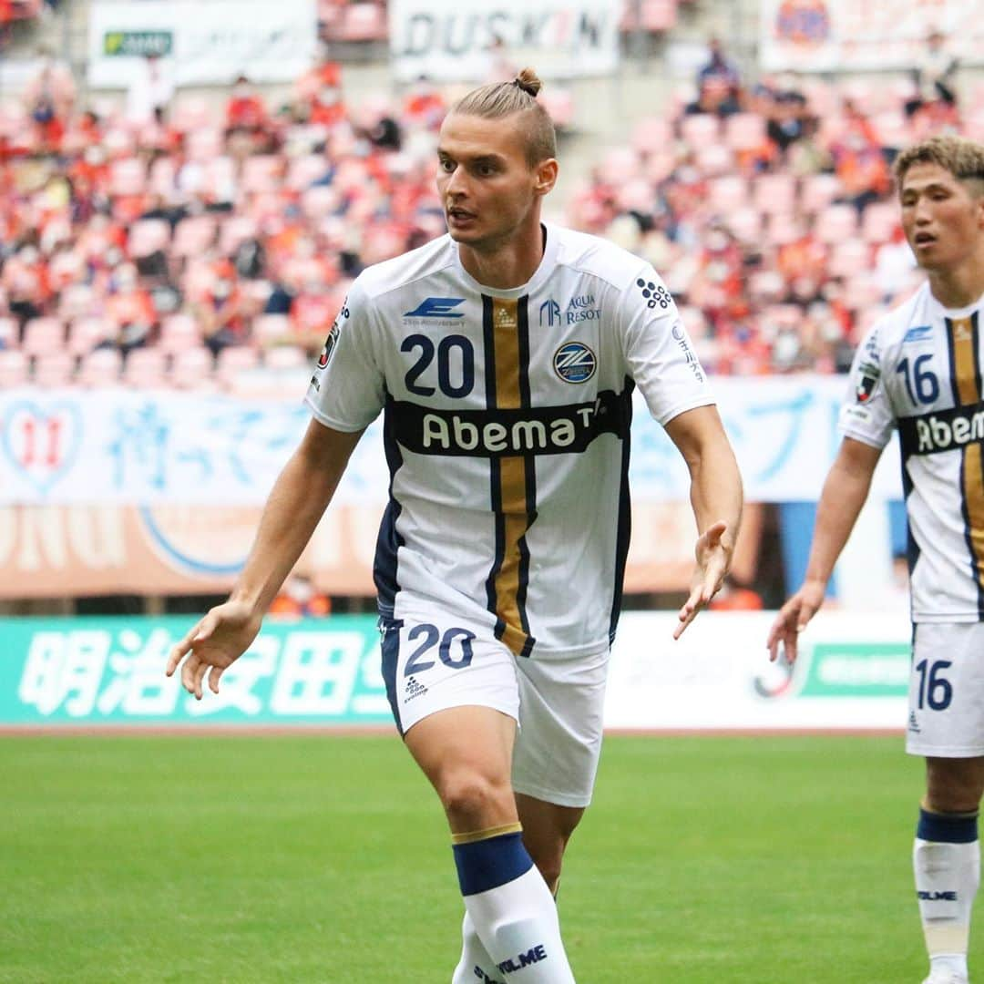 FC町田ゼルビアさんのインスタグラム写真 - (FC町田ゼルビアInstagram)「フォトギャラリー📸⚽️ ﻿ ● 町田 0 - 4 新潟 ﻿ #佐野海舟 #ジョンチュングン #平戸太貴 #中島裕希 #水本裕貴 #奥山政幸 #岡田優希 #マソビッチ #髙江麗央 #ドリアンバブンスキー  #FC町田ゼルビア #zelvia #Jリーグ #サッカー #スポーツ #soccer #football #JLeague #町田﻿ #デンカビッグスワンスタジアム」10月4日 18時23分 - fcmachidazelvia