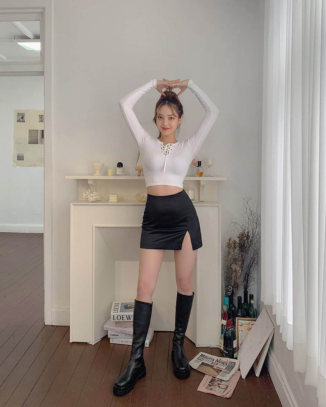 Chuuのインスタグラム：「즐겁고 편안한 연휴 되셨나요?  마지막 추석연휴 잘 마무리하고 내일부터 또 예쁜 신상 업로드할게요💕  #chuu」