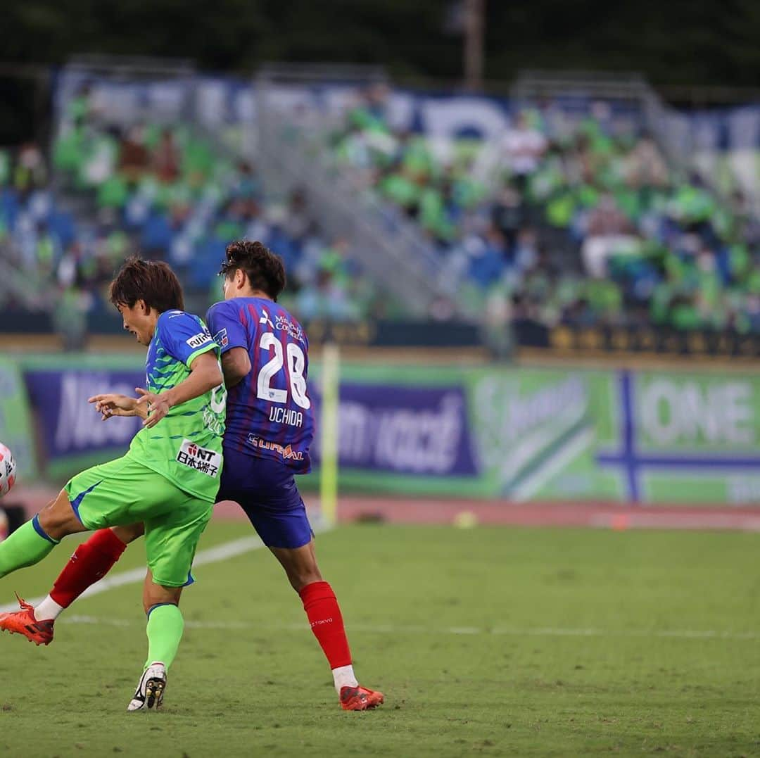 内田宅哉さんのインスタグラム写真 - (内田宅哉Instagram)「vs湘南ベルマーレ 勝利！  チームが勝って嬉しかった反面個人的には悔しかった。 もっともっと成長しないといけない。 また次も勝つために頑張ります！ 応援ありがとうございました。 #fctokyo」10月4日 19時12分 - takuya__uchida