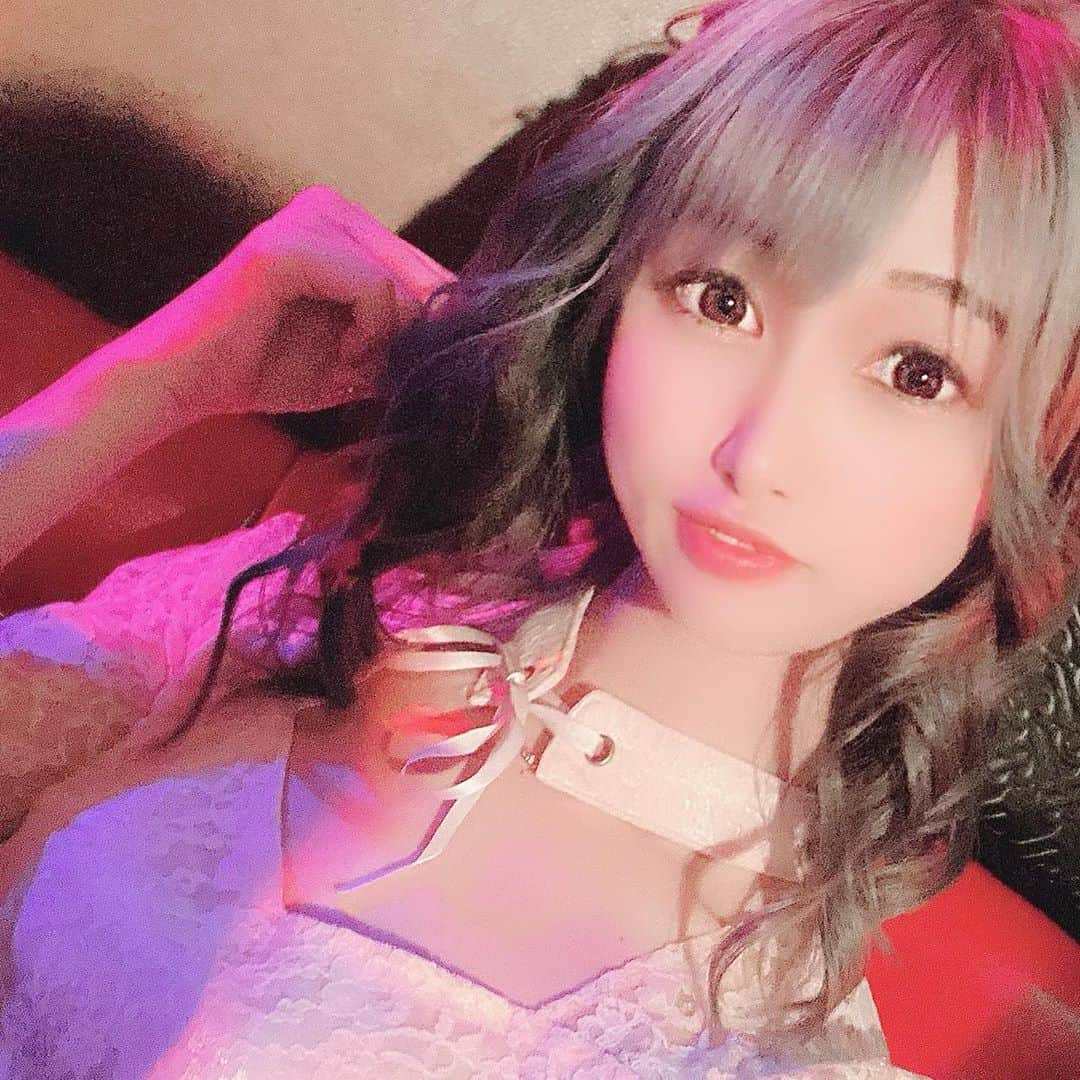 うららのインスタグラム：「今日は店休です！ 何をしようかなー？  #歌舞伎町 #キャバ嬢 #キャバクラ #歌舞伎町キャバ嬢 #水商売 #インスタ映え #インスタ #可愛い #可愛い女の子 #かわいい💕 #かわいい #かわいくなりたい #きれい #綺麗 #キレイ #💕 #六本木 #お酒 #お酒好きな人と繋がりたい #酒」