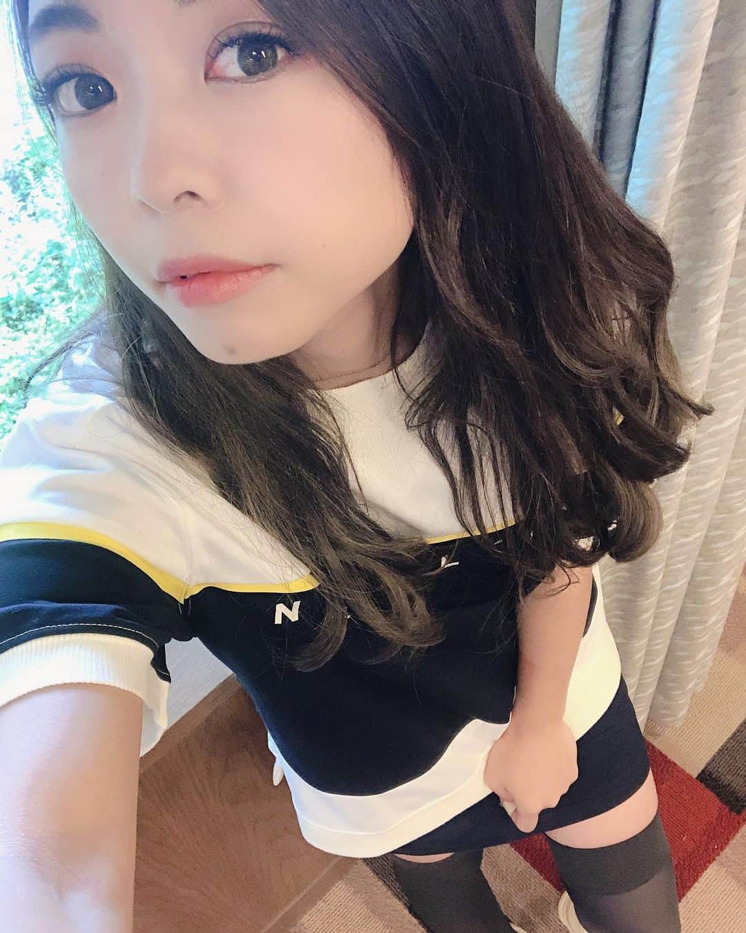 神崎美羽のインスタグラム：「明日はひさしぶりのラウンド⛳️  たのしみだなんっ！  #golf #ゴルフ　#ゴルフ女子　#golfstagram #golfswing #golflife #golfwear #golfgirl #golftoday」
