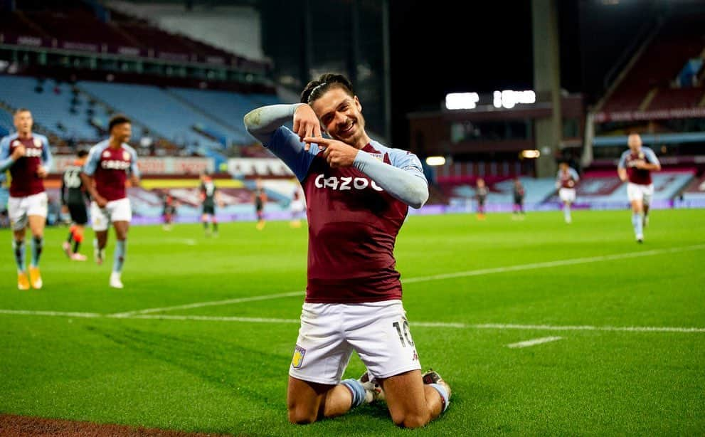 ジャック・グリーリッシュさんのインスタグラム写真 - (ジャック・グリーリッシュInstagram)「Wow!! Special special night at Villa Park 🤩 Congrats brother on the hat trick @olliewatkins Legoooo 💫」10月5日 6時09分 - jackgrealish