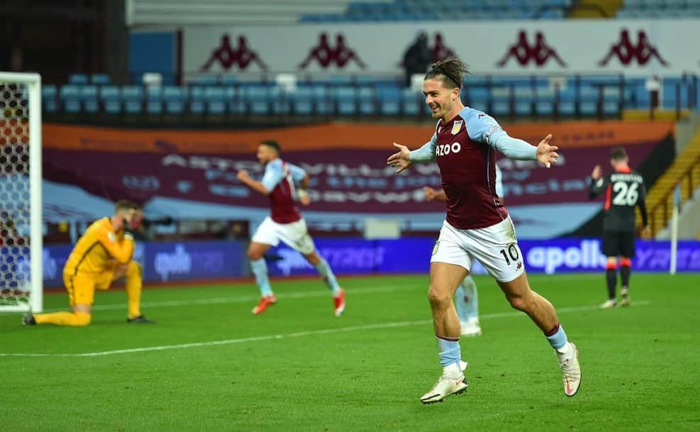 ジャック・グリーリッシュさんのインスタグラム写真 - (ジャック・グリーリッシュInstagram)「Wow!! Special special night at Villa Park 🤩 Congrats brother on the hat trick @olliewatkins Legoooo 💫」10月5日 6時09分 - jackgrealish