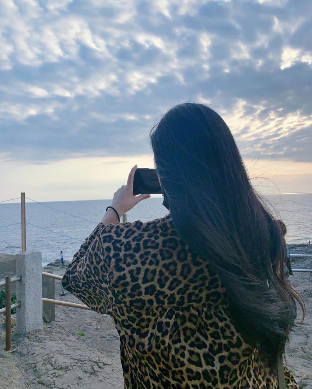 西山なずなのインスタグラム：「. 風が気持ちよくて天気にも恵まれて最高の江ノ島日和やった🌞✨」