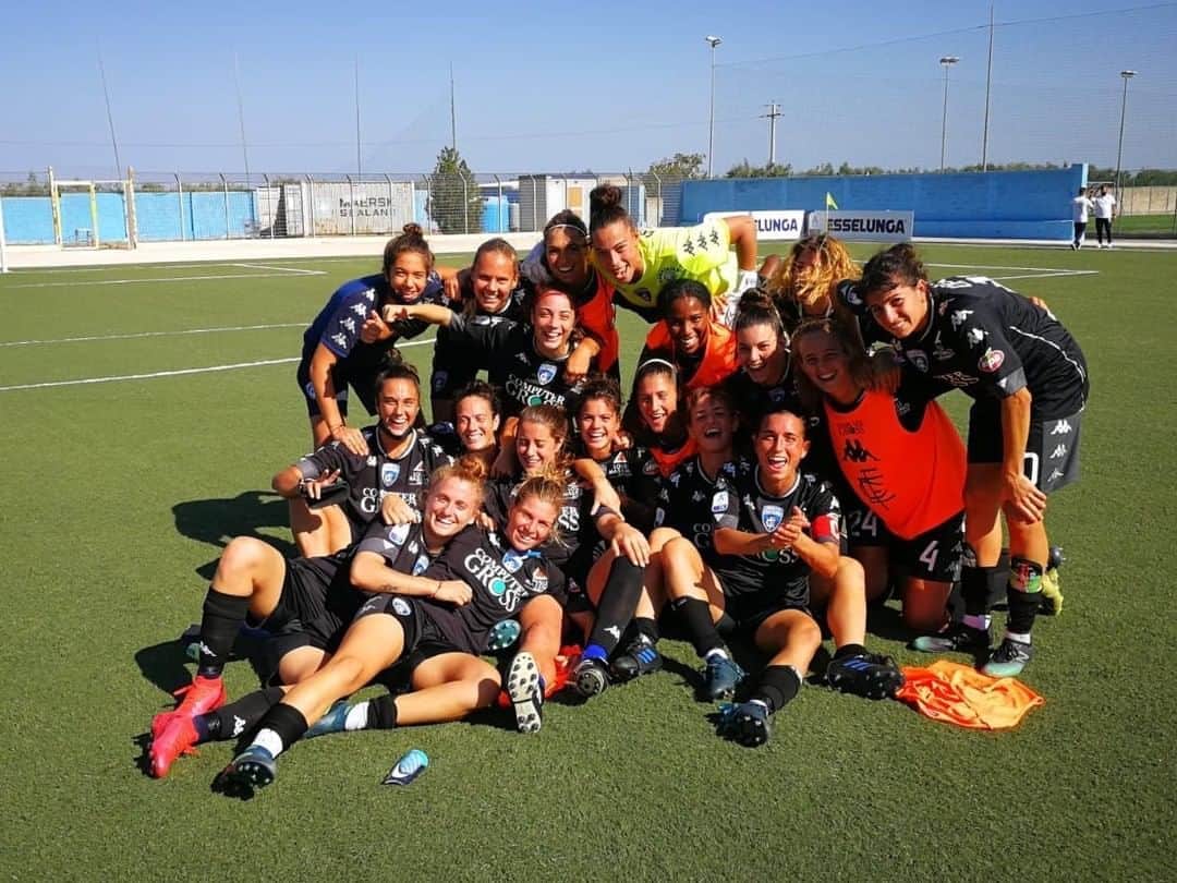 エンポリFCさんのインスタグラム写真 - (エンポリFCInstagram)「#AvantiAzzurre 🤩🤩🤩 L'Empoli Ladies di mister Spugna vince 3-0 a Bari grazie alle reti di De Rita, Polli e Acuti!!!」10月4日 22時03分 - empoli_fc_official