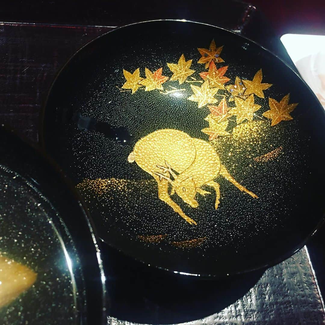 宮田麺児さんのインスタグラム写真 - (宮田麺児Instagram)「美しい料理のその先は 遊び心。  爾今」10月4日 22時32分 - miyatamenji