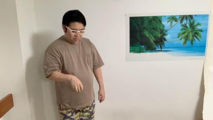 のインスタグラム：「YouTubeライブ配信『アウト・サイド・ループ』10回挑戦！ありがとうございました！検定はダメでしたが、時間内にはできました！アーカイブで是非ご覧ください。一応練習の成果がでましたよ。一応ちゃんと出来てるとこ、撮り直しました。  #ボヨンボヨン  #ヨーヨー  #生配信 #YouTube #ループ #挑戦 #成功」