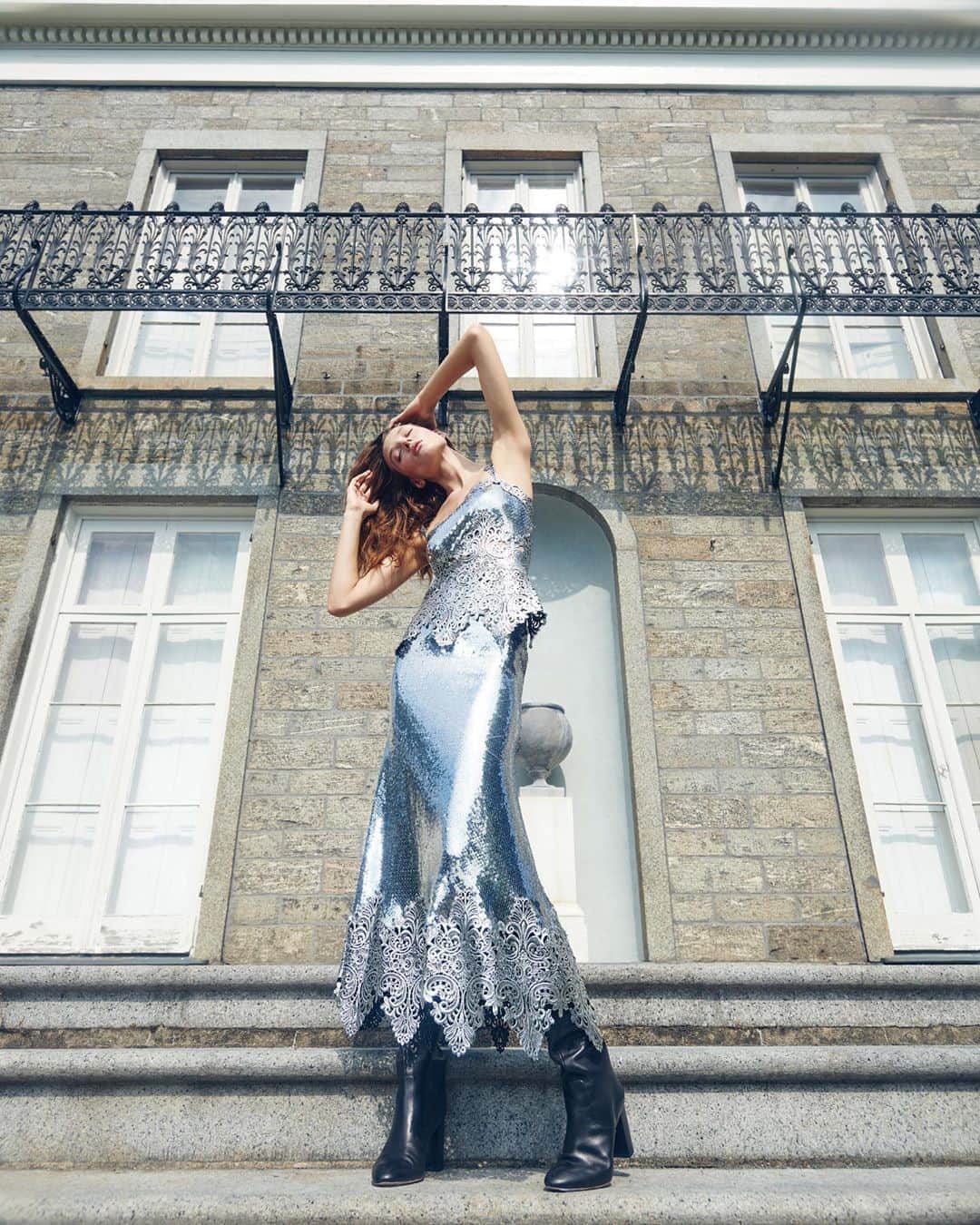 Saks Fifth Avenueのインスタグラム：「Saturday hobbies include: sparkle, shimmer and shine from @pacorabanne. #SaksStyle」