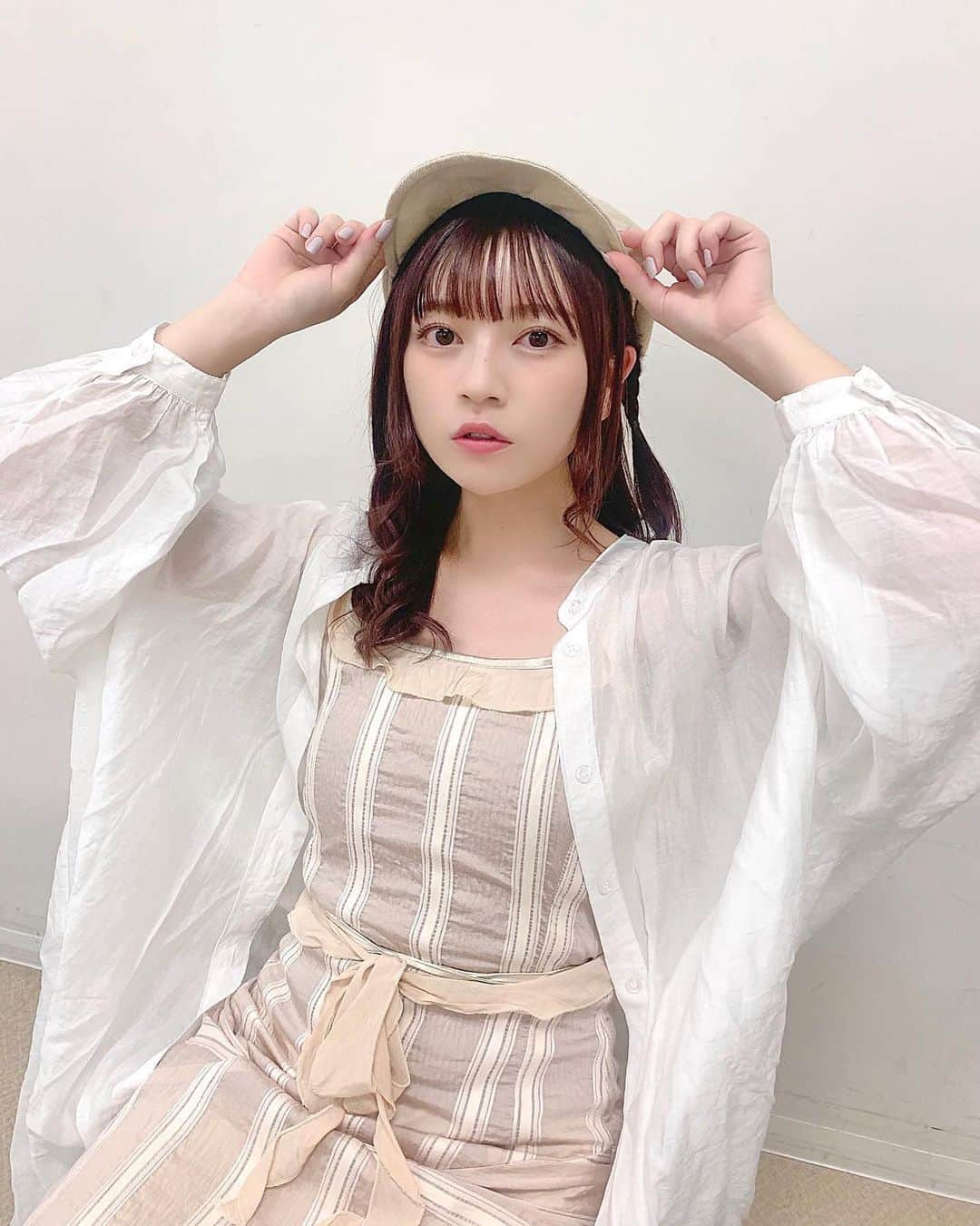 廣川奈々聖さんのインスタグラム写真 - (廣川奈々聖Instagram)「きょうもお疲れ様でした 🍇❤︎﻿ ﻿ ﻿ 「会えなくても繋がってる」﻿ そう実感できる瞬間がたくさんあります﻿ ﻿ ﻿ ﻿ ぐっすり眠れそうだ〜！﻿ ﻿ 明日からまた頑張ろうね﻿ ﻿ ﻿ ﻿ ﻿ ﻿ ﻿ #ななせのふく#ベージュコーデ#秋コーデ#todayscode#投稿しなおしごめんね >_<」10月5日 0時05分 - nanaseven7_u_u