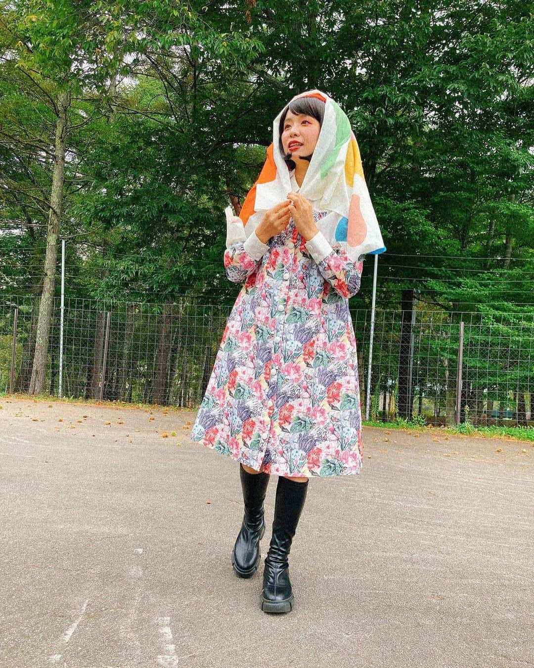 ももさんのインスタグラム写真 - (ももInstagram)「🌳☀️🍄🍍🍇🍅🏔🌷 #え」10月5日 0時22分 - charanpo_momo