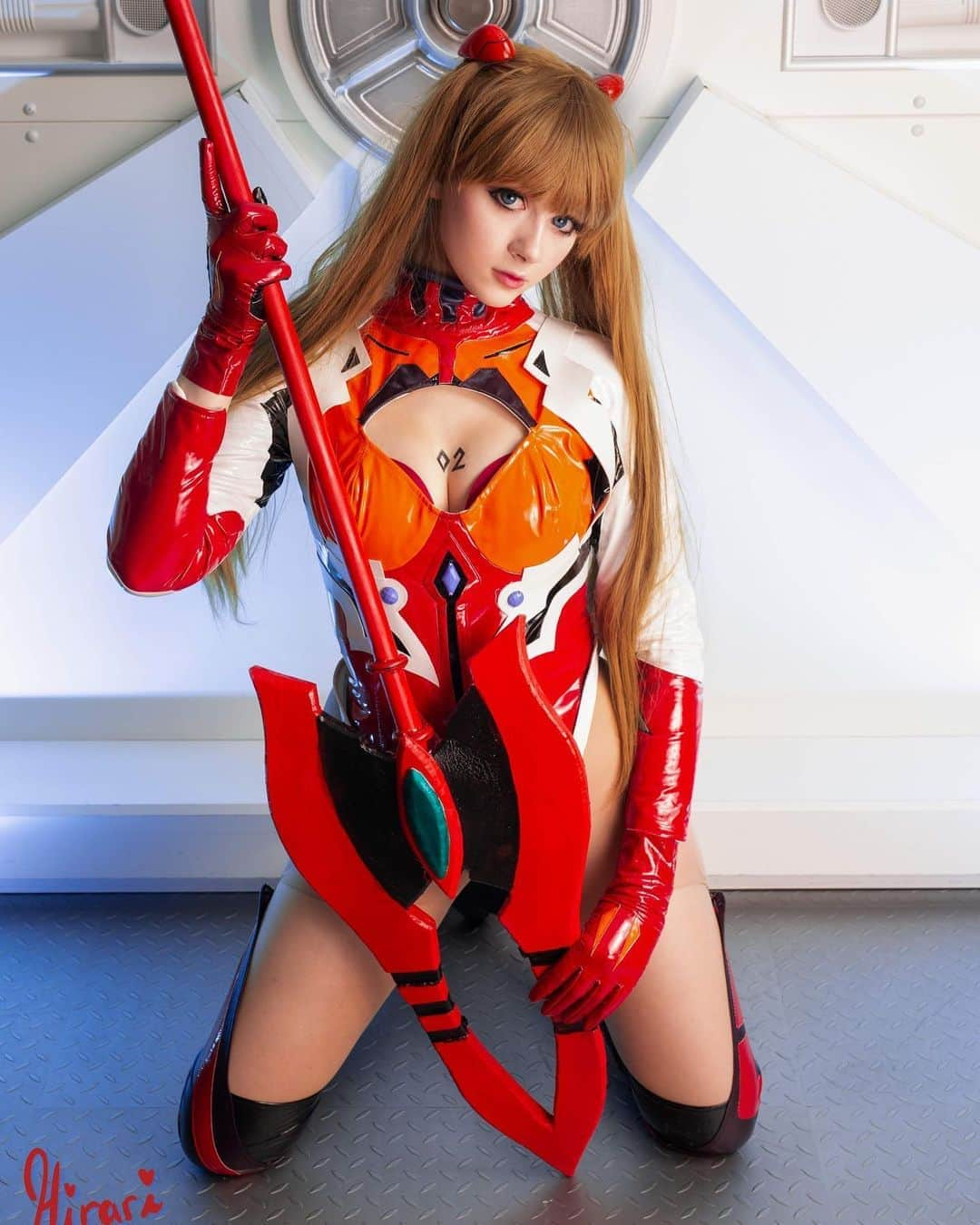 Hirari Ann（ヒラリー アン）さんのインスタグラム写真 - (Hirari Ann（ヒラリー アン）Instagram)「Today is the 25th anniversary of Evangelion!  It's my most favorite series! Who's your favorite character? 💕🥰」10月5日 2時21分 - hirariann