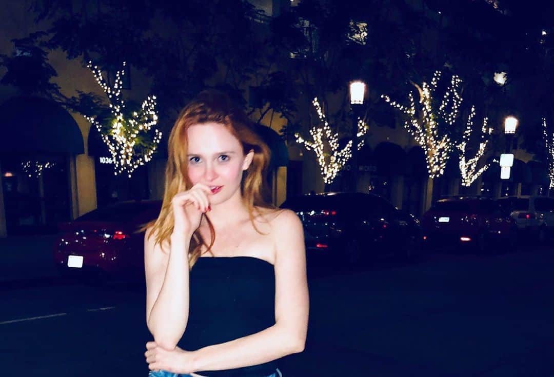 キーリー・マーシャルのインスタグラム：「I miss the stars ⭐️」