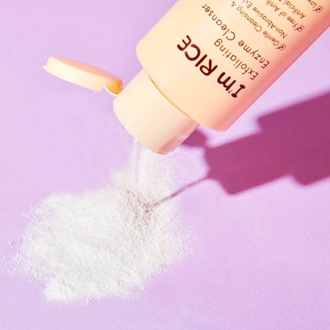 TONYMOLY USA Officialさんのインスタグラム写真 - (TONYMOLY USA OfficialInstagram)「Dull skin? Meet our Exfoliating Enzyme Cleanser! ✨💕 Formulated Rice Powder, Rice Extract, and Papaya Extract, our gentle yet effective cleanser exfoliates skin for a brighter and more radiant complexion 🌾❤️ #xoxoTM #TONYMOLYnMe」10月5日 2時36分 - tonymoly.us_official