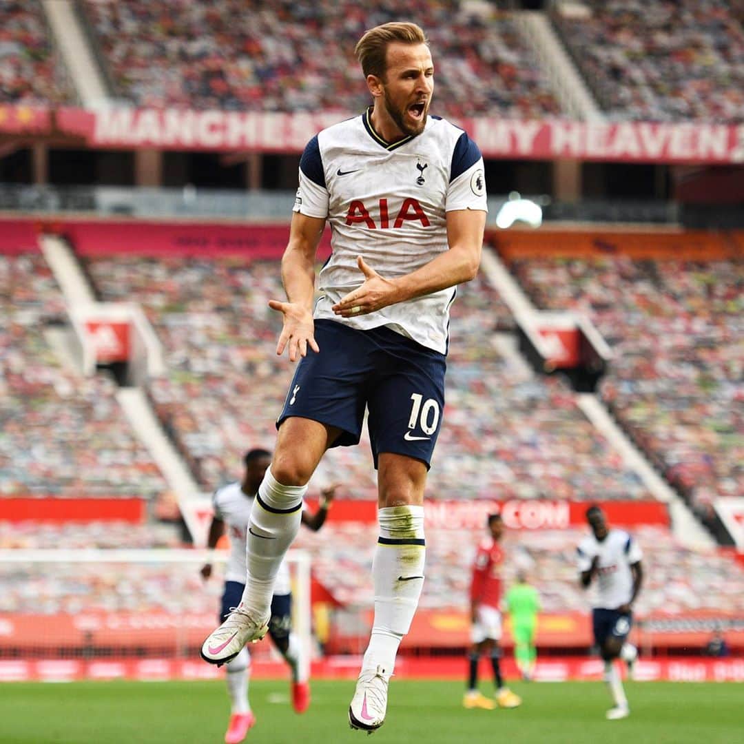 ハリー・ケインのインスタグラム：「Incredible performance from the lads. What an away win before the international break. 💪 #COYS」