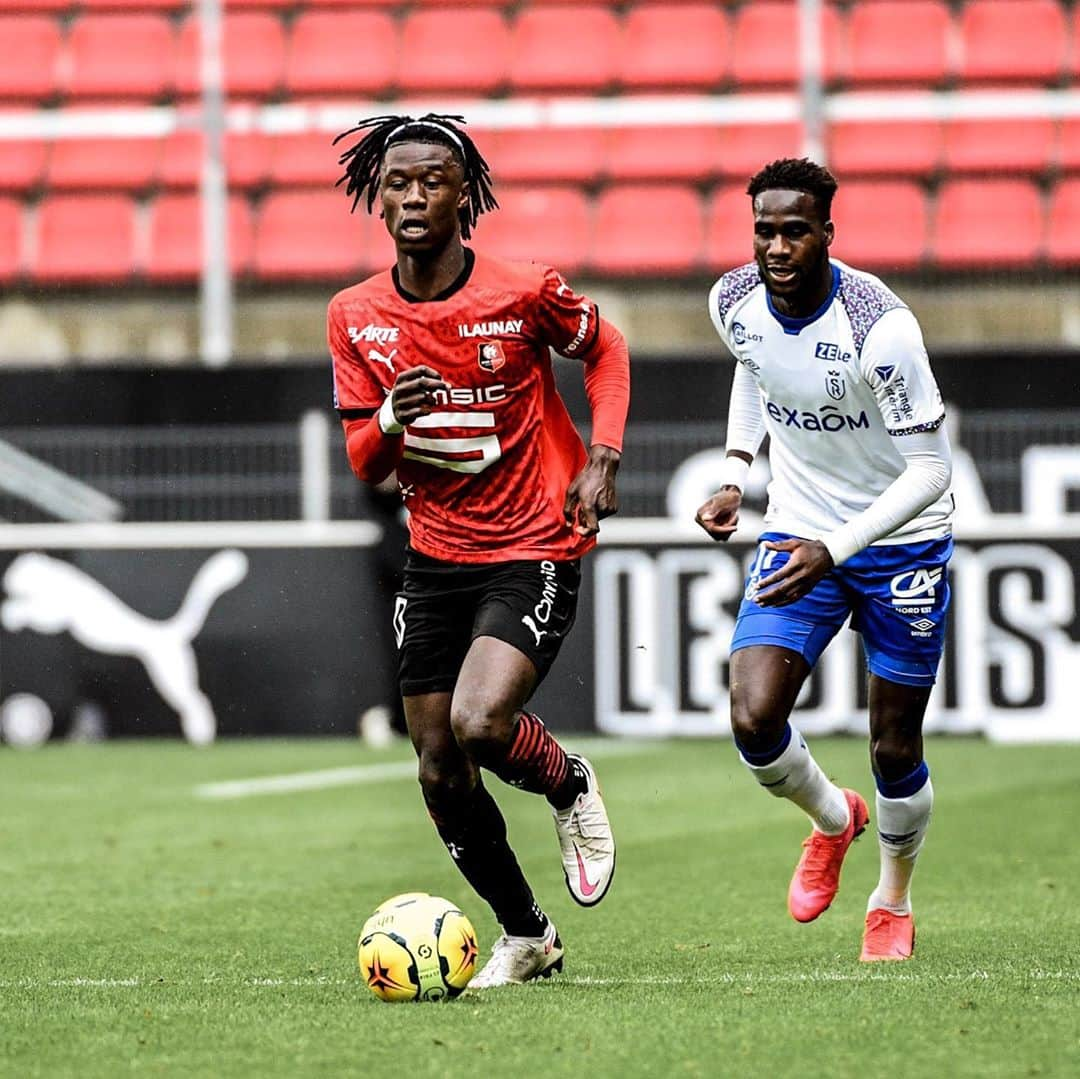 リーグ・アンさんのインスタグラム写真 - (リーグ・アンInstagram)「🆚 #SRFCSDR (2-2) 💥 Un match très animé mais pas de vainqueur ! Le @staderennaisfc et le @stadedereims se partagent les points 🤝  An eventful game but no winner. Reims and Rennes share the points! • • #Ligue1UberEats #SRFC #StadeRennais #StadeRennaisFC #StadedeReims #RoazhonPark」10月5日 3時25分 - ligue1ubereats