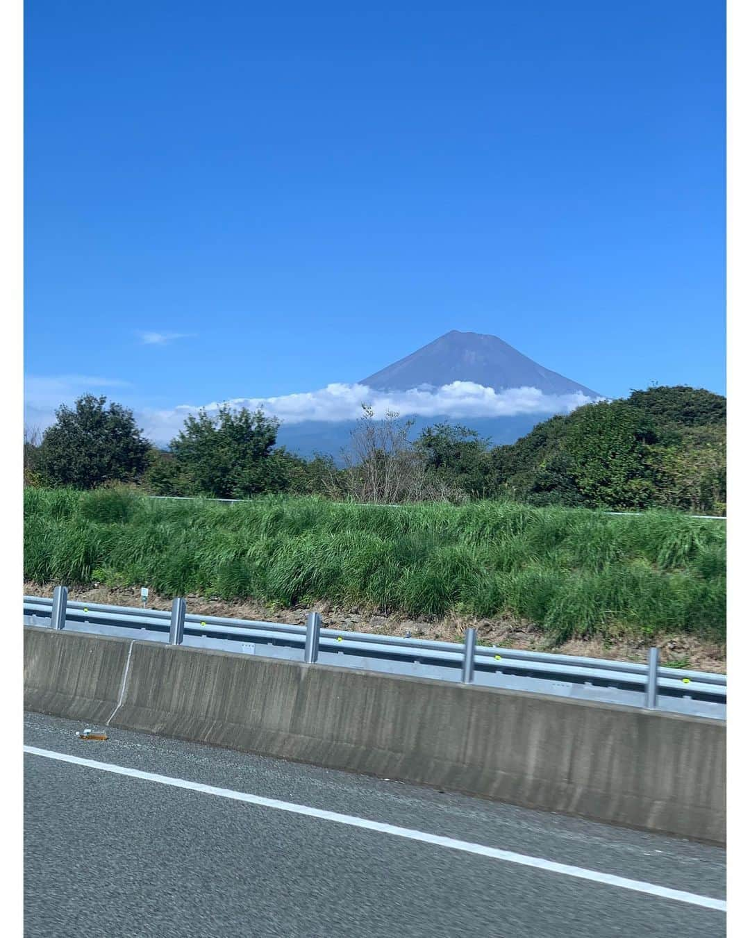 佐々木希さんのインスタグラム写真 - (佐々木希Instagram)「富士山を見ながら キャンプ🏕 自然に癒されます☺︎」10月5日 15時17分 - nozomisasaki_official