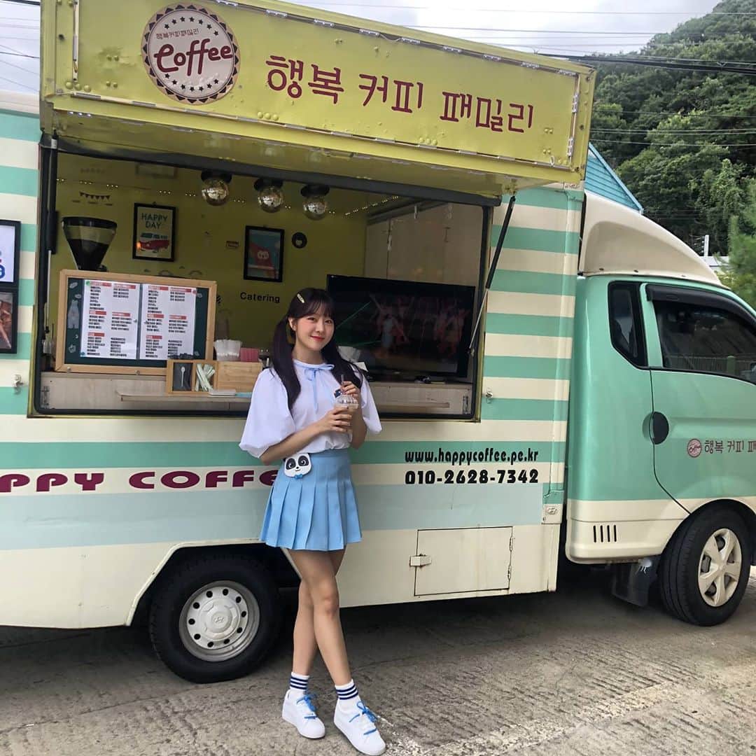 ユジョンのインスタグラム：「이제야 올리는 😇」