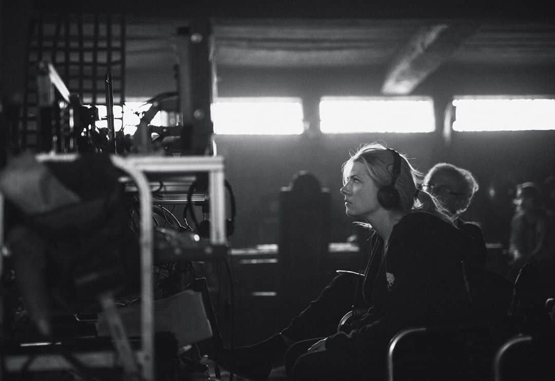 キャサリン・ウィニックのインスタグラム：「So honored to get nominated for Best Director for my Directorial Debut on Vikings! 🎥 #winawards」