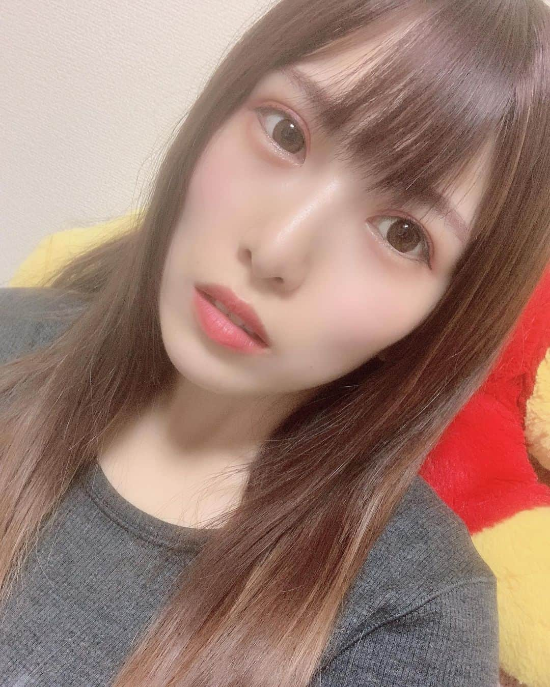 福山美佳さんのインスタグラム写真 - (福山美佳Instagram)「おはようございます☀ 最近寒いのでヒートテックしか着てません💡」10月5日 7時00分 - fukuyamamika0518