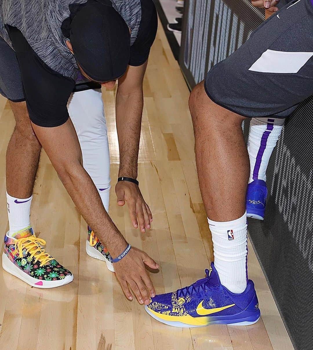 Nice Kicksさんのインスタグラム写真 - (Nice KicksInstagram)「AD breaks out the “5 Rings” Kobe 5 Protro for Game 3. 💍 These are rumored to drop on October 15. 👀」10月5日 7時19分 - nicekicks