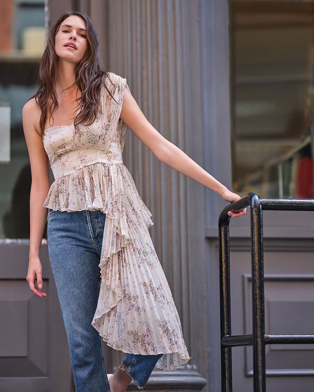 Saks Fifth Avenueのインスタグラム：「Top off classic denim with @amurofficial's effortlessly, romantic top. #SaksStyle」