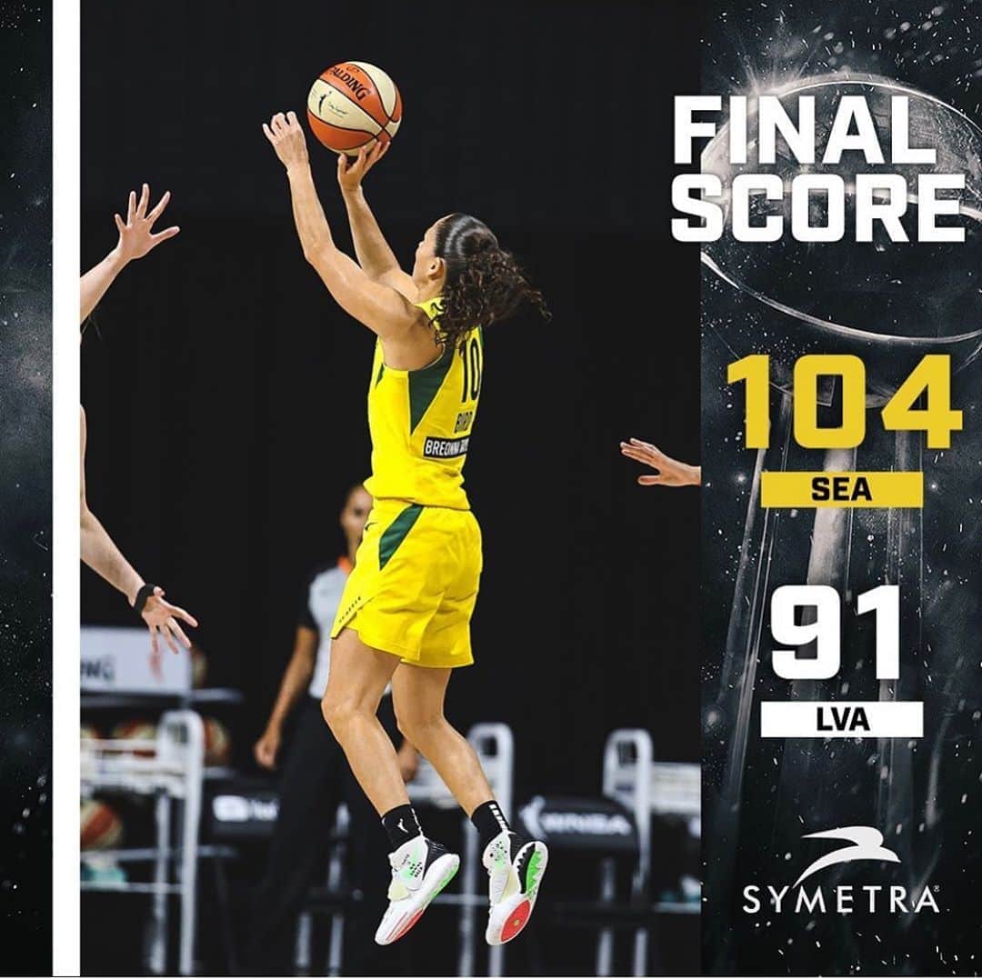 のインスタグラム：「I tried to told y’all lol 😂 @sbird10 & the @seattlestorm the real deal #holdat」