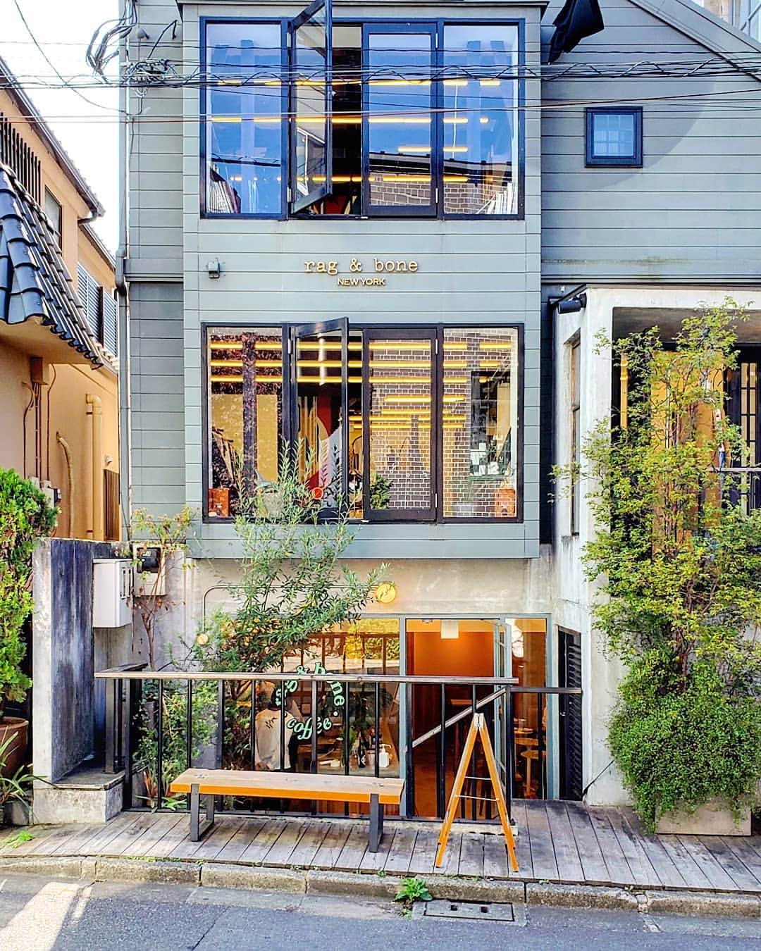 CAFE-STAGRAMMERのグルメインスタ