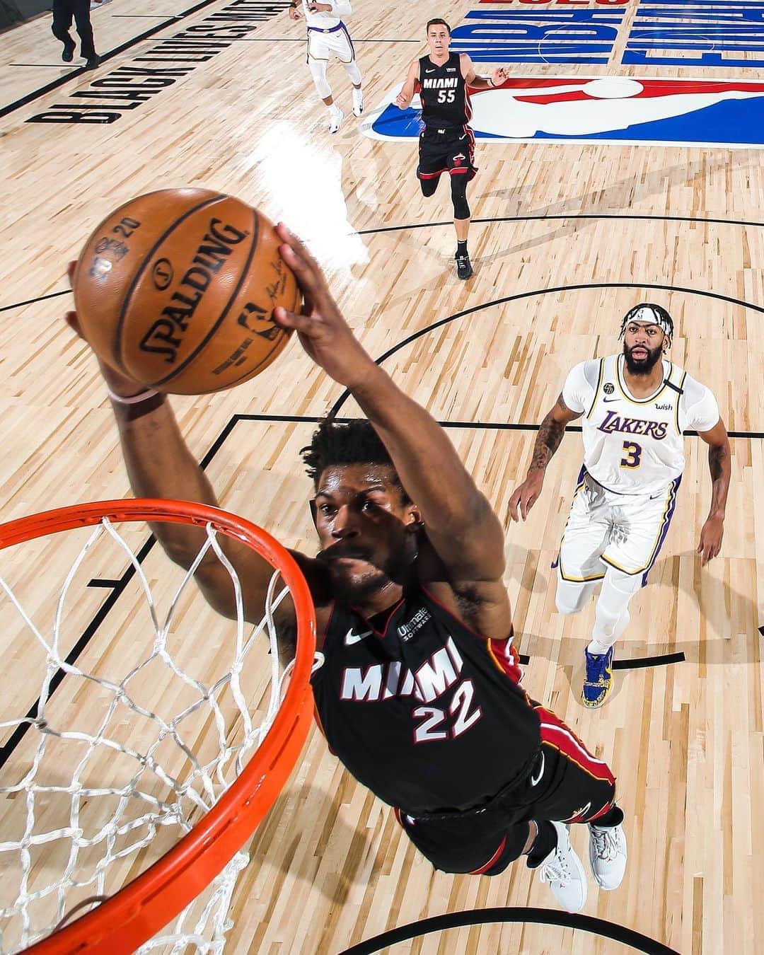 Miami HEATさんのインスタグラム写真 - (Miami HEATInstagram)「Jimmy Business Trip Butler doing a little bit of everything in Game 3」10月5日 9時14分 - miamiheat