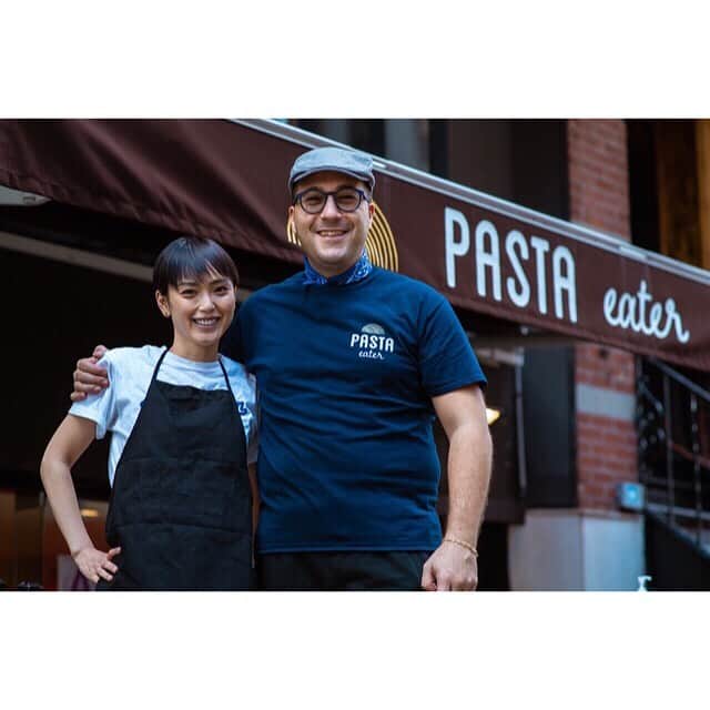 小山田サユリのインスタグラム：「We can make something happen!  @pastaeaternyc @luigicetrulo  Photo by @kebin_lkh   コラボ、楽しみで仕方ない😍 #oyamadaonigiri #collaboration ##nyc #ny #manhattan #コラボ #コラボレーション」