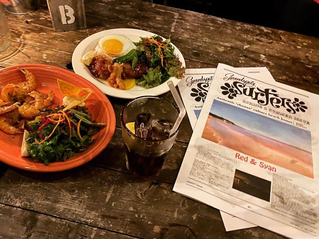 KYOHEYさんのインスタグラム写真 - (KYOHEYInstagram)「First visit to Surfers.﻿ no music no life.﻿ ﻿ #逗子 #surfers #goodmusic #goodvibes #Goodpeople #chillin」10月5日 11時58分 - kyohey5