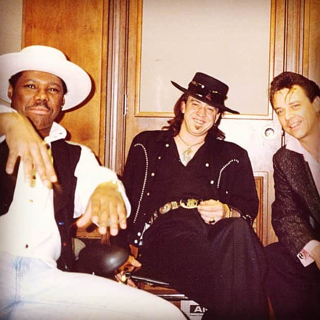 ナイル・ロジャースさんのインスタグラム写真 - (ナイル・ロジャースInstagram)「Me and the #Vaughan Brothers. #stevierayvaughan #rip & #jimmievaughan working on #familystyle」10月5日 12時20分 - nilerodgers