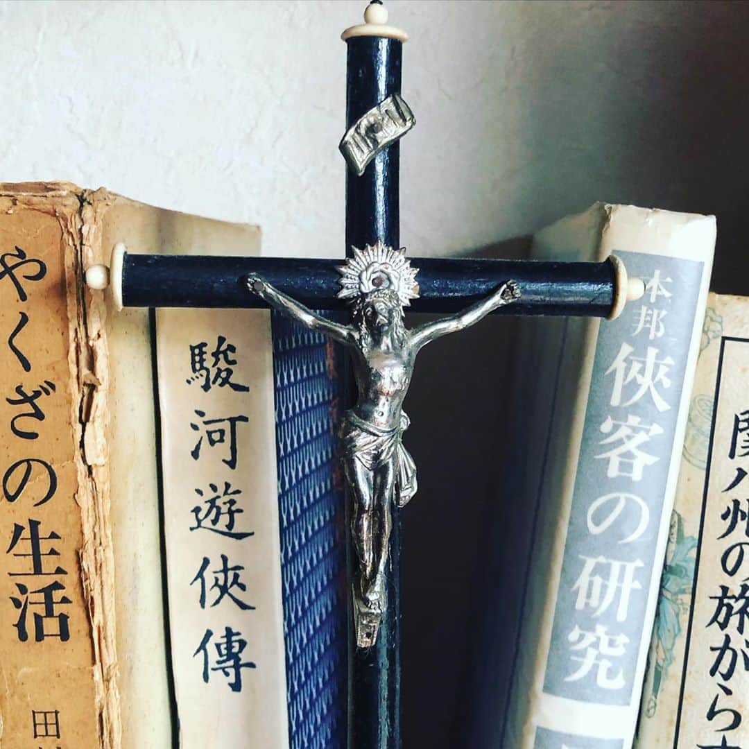 町田康のインスタグラム：「しらふで生きる。」