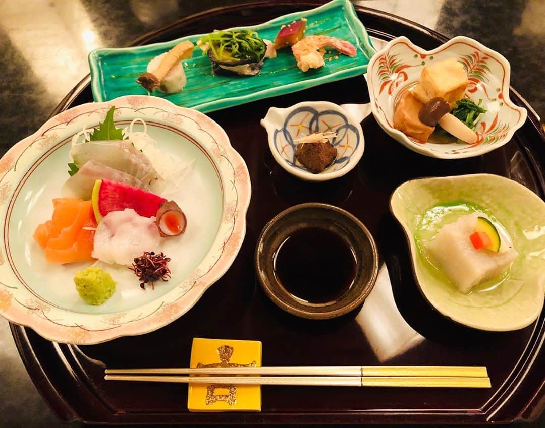 浅井マリカのグルメインスタ