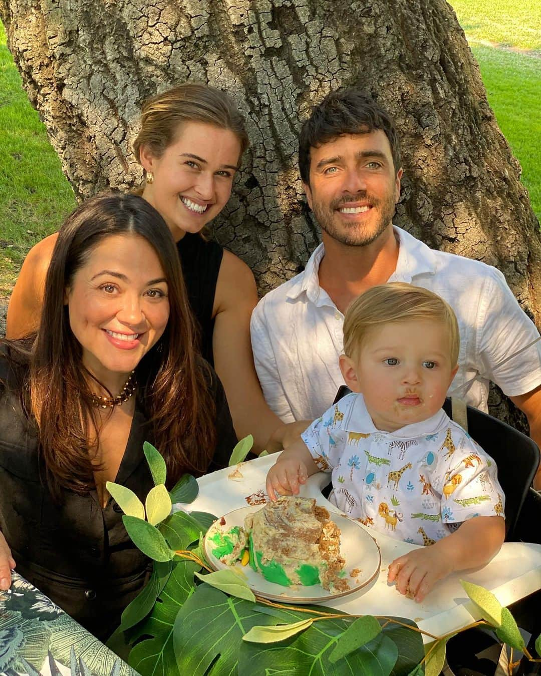 カミーユ・グアティさんのインスタグラム写真 - (カミーユ・グアティInstagram)「Wow!! Celebrating this little ones first birthday feels surreal. How is he already a year old. Never stop praying for your miracle... happy birthday Morrison! .」10月5日 14時18分 - camilleguaty