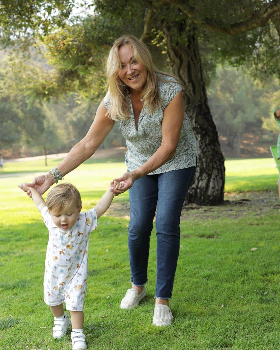 カミーユ・グアティさんのインスタグラム写真 - (カミーユ・グアティInstagram)「Wow!! Celebrating this little ones first birthday feels surreal. How is he already a year old. Never stop praying for your miracle... happy birthday Morrison! .」10月5日 14時18分 - camilleguaty