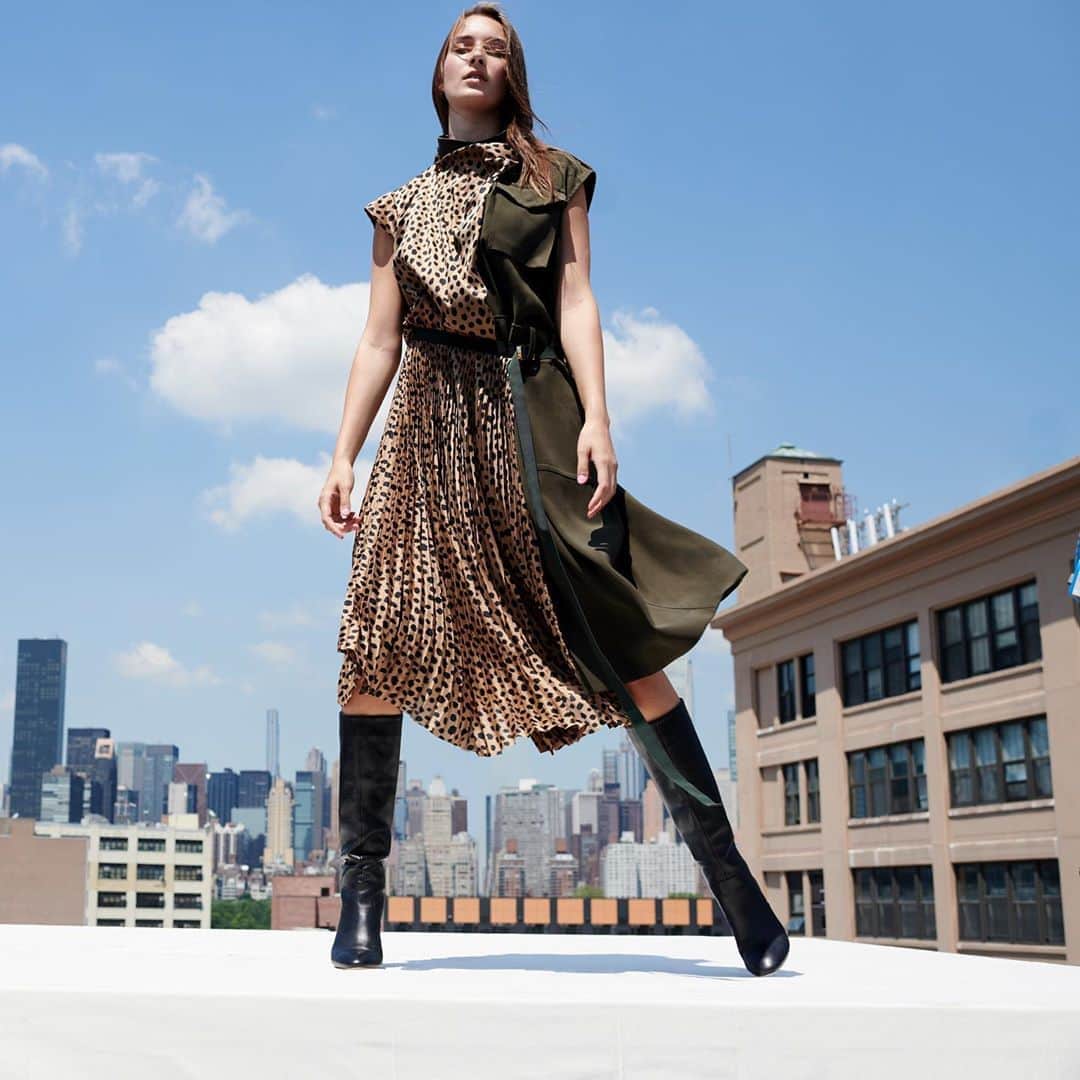 Saks Fifth Avenueのインスタグラム：「Create that on-top-of-the-world feeling in @sacaiofficial's leopard-print dress. #SaksStyle」